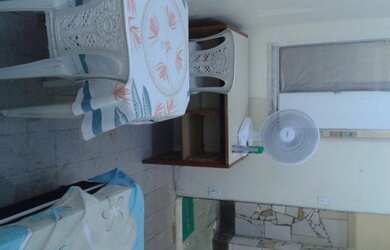 Imagem: A kitnet possui 1 Dormitório, 1 Banheiro e está localizado