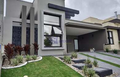 Imagem: A casa em condomínio possui 3 Dormitórios, 3 Banheiros, 4