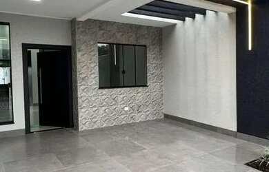 Imagem: A casa possui 2 Dormitórios, 2 Banheiros, 2 Vagas na garagem