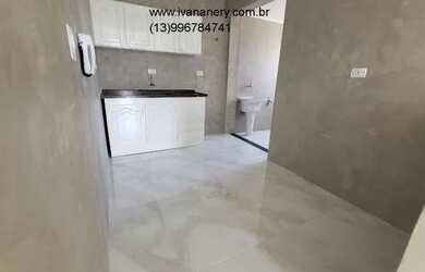 Imagem 14: Apartamento totalmente reformado, 2 quartos, 100 metros do mar - Jd. Sta....