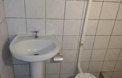 Imagem 10: Casa quarto e cozinha. 1 Banheiroe1 Dormitório