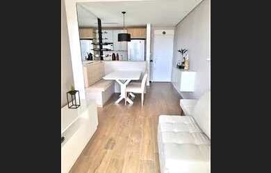 Imagem: O studio possui 1 Dormitório, 1 Banheiro, 1 Vaga na garagem