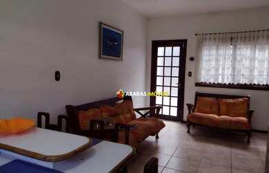 Imagem: A casa em condomínio possui 2 Dormitórios, 2 Banheiros, 1