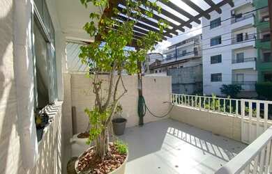 Imagem: A casa possui 2 Dormitórios, 2 Banheiros, 90m² de Área e