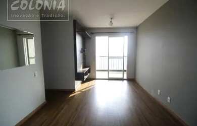 Imagem: O apartamento possui 3 Dormitórios, 1 Banheiro, 1 Vaga na garagem