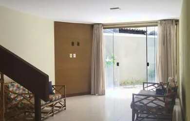 Imagem: A casa possui 3 Dormitórios, 4 Banheiros, 1 Vaga na garagem