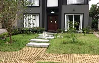 Imagem: A casa em condomínio possui 4 Dormitórios, 5 Banheiros, 5