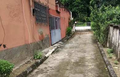 Imagem: O depósito possui 40m² de Área e está localizado em Campo