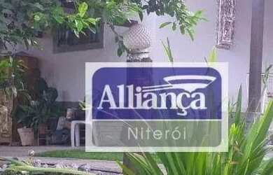 Imagem: A casa possui 2 Dormitórios, 2 Banheiros, 3 Vagas na garagem