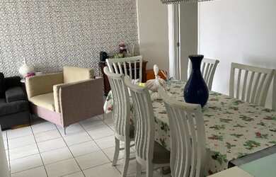 Imagem 5: Amplo apartamento com 90m² com três quartos no Farol