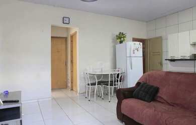 Imagem: A casa possui 2 Dormitórios, 1 Banheiro e está localizado