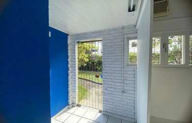 Imagem 12: Casa - Florianópolis SC. Piscina, Churrasqueira, 80m² de Áreae2 Banheiros