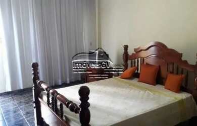 Imagem: A casa à venda possui 4 Dormitórios, 2 Banheiros, 2 Vagas