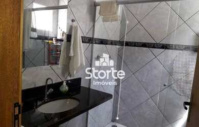 Imagem 7: Casa com 3 dormitórios à venda, 210m² por R$ 390.000 - Guarani - Uberlândia/MG