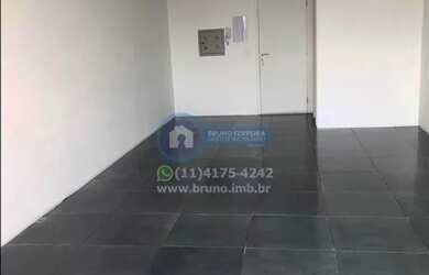 Imagem: O depósito possui 1 Vaga na garagem e 25m² de Área e está