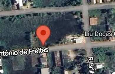 Imagem: O terreno possui 300m² de Área e está localizado em Village