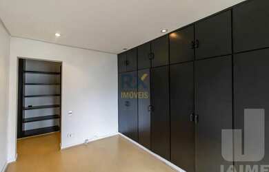 Imagem 14: Apartamento em Higienópolis com 245m², 4 quartos sendo 3 suítes, varanda...