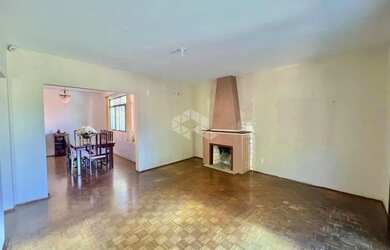 Imagem 8: Vende-se Casa Ampla com 3 Dormitórios e Área de Lazer no Bairro Nonoay - Santa Maria/RS