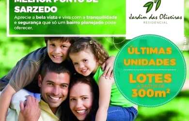 Imagem: O terreno possui 300m² de Área e está localizado em Sarzedo