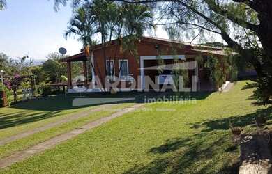 Imagem: A fazenda possui 379m² de Área e está localizado em Parque