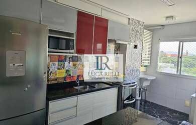 Imagem: O apartamento possui 2 Dormitórios, 1 Banheiro, 1 Vaga na garagem