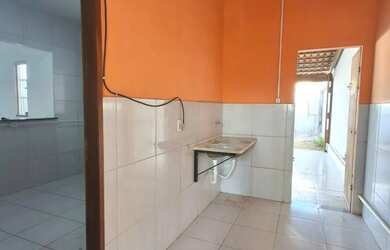 Imagem 5: Vende-se casa. No plaza garden com três quartos, piscina Valor R$280mil reais