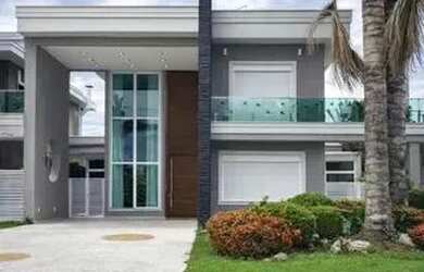 Imagem: A casa em condomínio possui 4 Dormitórios, 5 Banheiros, 4