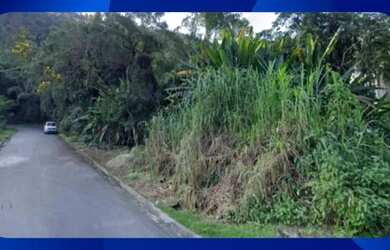 Imagem: A casa possui 1 Dormitório, 1 Banheiro e 385m² de Área e