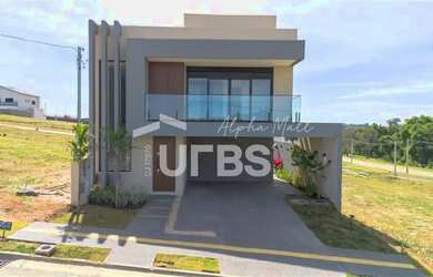 Imagem: A casa em condomínio possui 3 Dormitórios, 4 Banheiros, 2