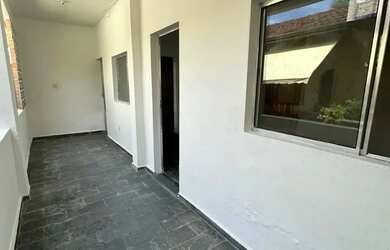 Imagem 3: Casa para aluguel com 80 metros quadrados com 2 quartos em Jardim Alvorada - Belo Horizont