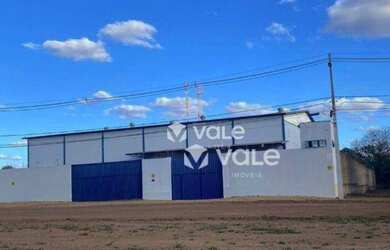 Imagem: O depósito possui 1.038m² de Área e está localizado em