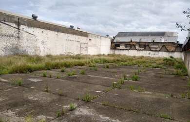 Imagem: O terreno possui 859m² de Área e está localizado em Navegantes