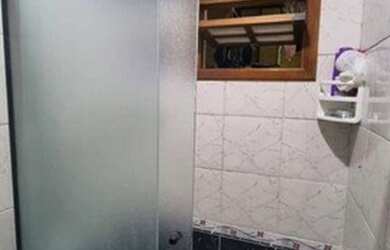 Imagem: A casa possui 3 Dormitórios, 3 Banheiros, 2 Vagas na garagem