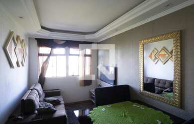 Imagem: O apartamento possui 2 Dormitórios, 1 Banheiro, 2 Vagas na