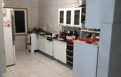 Imagem 6: Casa em Fiuza. Área de serviço, 250m² de Área, 2 Banheirose4 Dormitórios