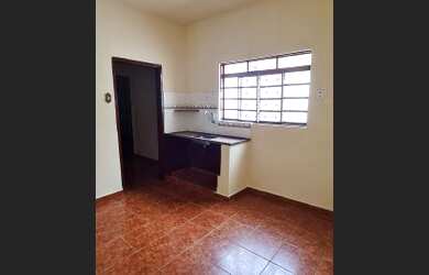 Imagem 4: Casa no Ipiranga R$ 750,00 - Ribeirão Preto - SP