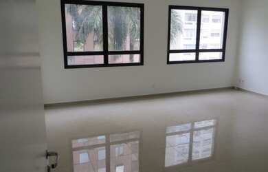 Imagem: O depósito possui 1 Vaga na garagem, 35m² de Área e está