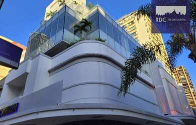 Imagem: O depósito possui 1 Vaga na garagem e 48m² de Área e está