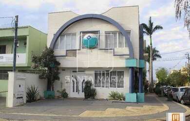 Imagem: O depósito possui 1 Vaga na garagem, 28m² de Área e está