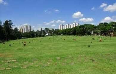 Imagem 1: Jazigo com 4 gavetas. 18m² de Área