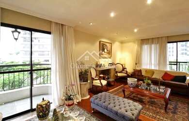 Imagem: O apartamento possui 4 Dormitórios, 5 Banheiros, 3 Vagas na