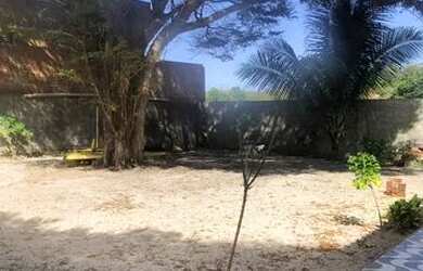 Imagem: A casa possui 2 Dormitórios, 1 Banheiro, 5 Vagas na garagem