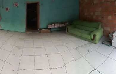 Imagem: A casa possui 3 Dormitórios, 3 Banheiros, 3 Vagas na garagem