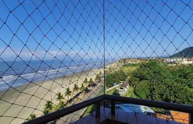 Imagem: O apartamento possui 1 Dormitório, 1 Banheiro, 1 Vaga na garagem