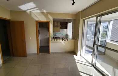 Imagem: O apartamento possui 2 Dormitórios, 1 Banheiro, 2 Vagas na