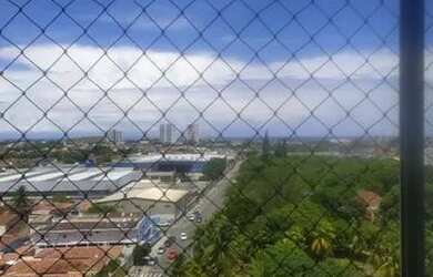 Imagem: A casa possui 2 Dormitórios, 2 Banheiros e 1 Vaga na garagem