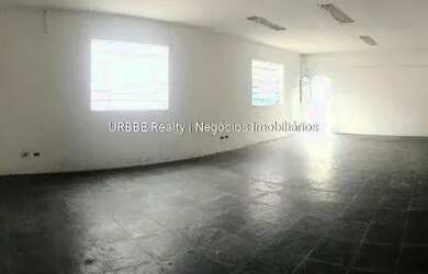 Imagem: O depósito possui 680m² de Área e está localizado em Vila