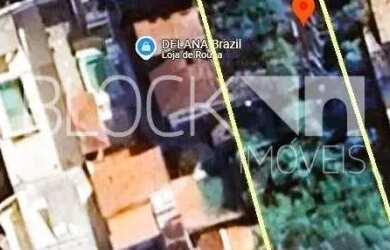 Imagem: O terreno possui 1130m² de Área e está localizado em Freguesia