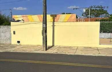 Imagem: O terreno possui 510m² de Área e está localizado em Planalto