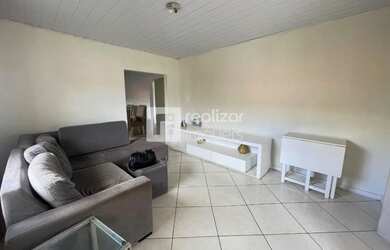 Imagem: O apartamento possui 4 Dormitórios, 2 Banheiros, 2 Vagas na